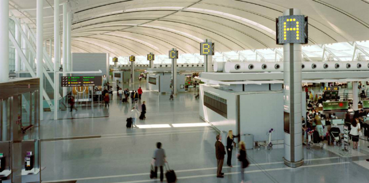 كندا تعزز الإجراءات الأمنية على بعض الرحلات الجوية