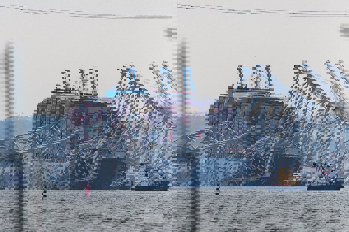 واشنطن بوست: سفن الحاويات العملاقة تحمل مخاطر متزايدة على العالم