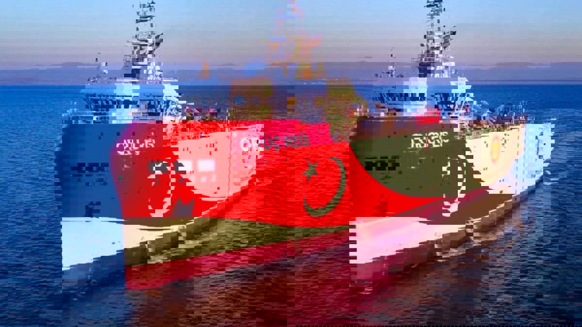 تركيا تمدد مهمة استكشاف الغاز في المتوسط رغم تحذيرات الغرب