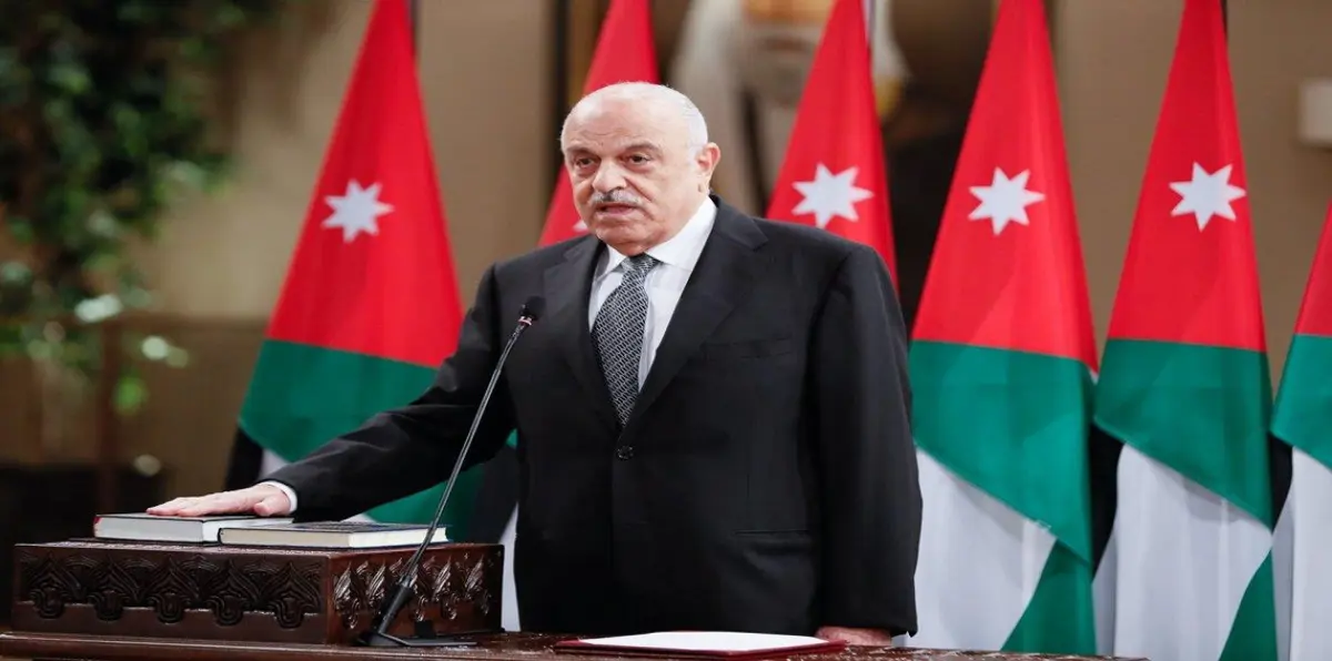 الأردن.. تصاعد الغضب على الحكومة بعد تصريحات "مسّت هيبة" البرلمان بشأن"ضريبة الدخل"