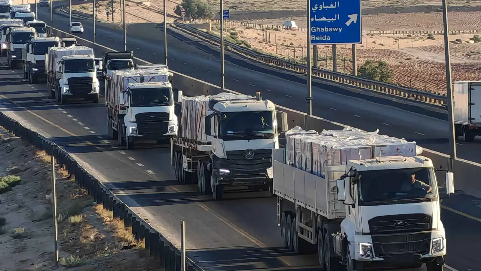 الأردن: إسرائيل تفرض رسوما على شاحنات المساعدات لغزة