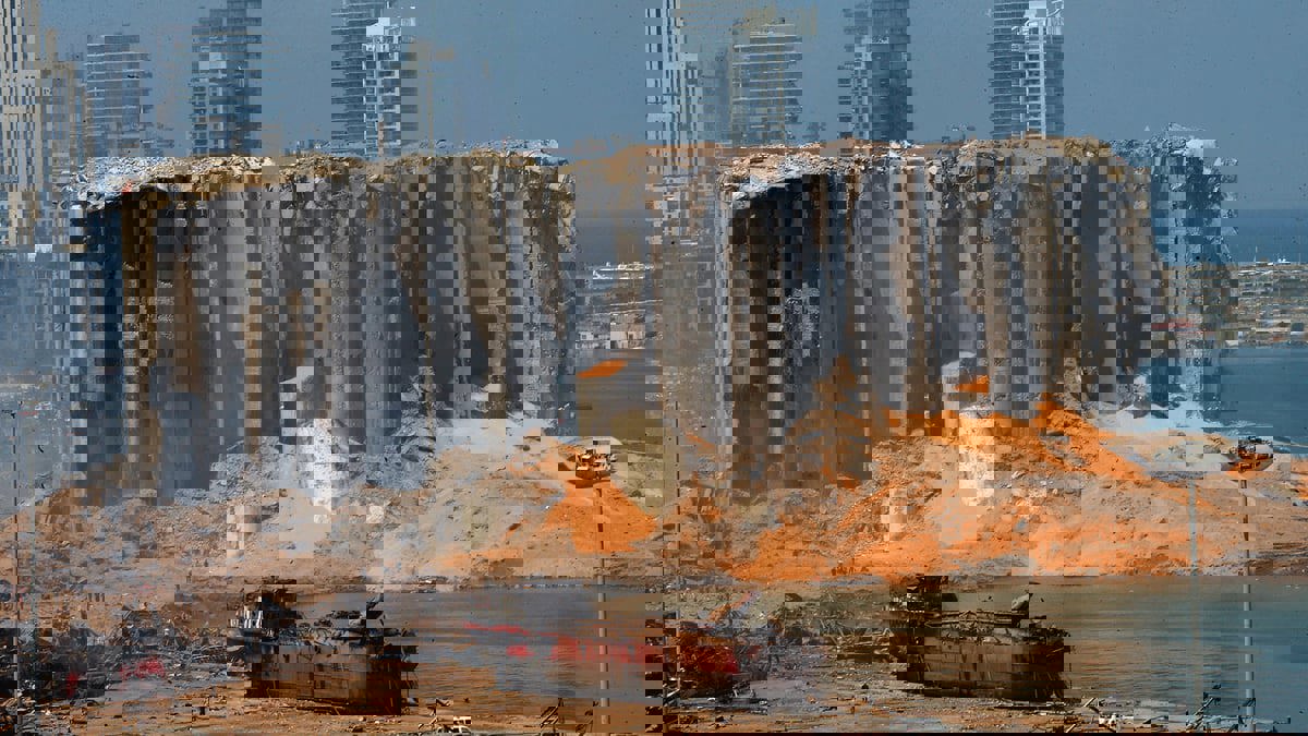 ميقاتي يؤكد عدم تدخل الحكومة اللبنانية في عمل القضاء