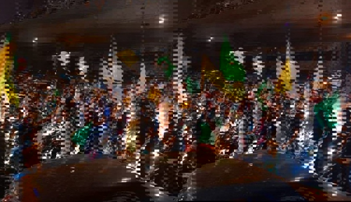 الجيش اللبناني يفرق مسيرة دراجات نارية تؤيد "حزب الله" و"أمل" (فيديو)