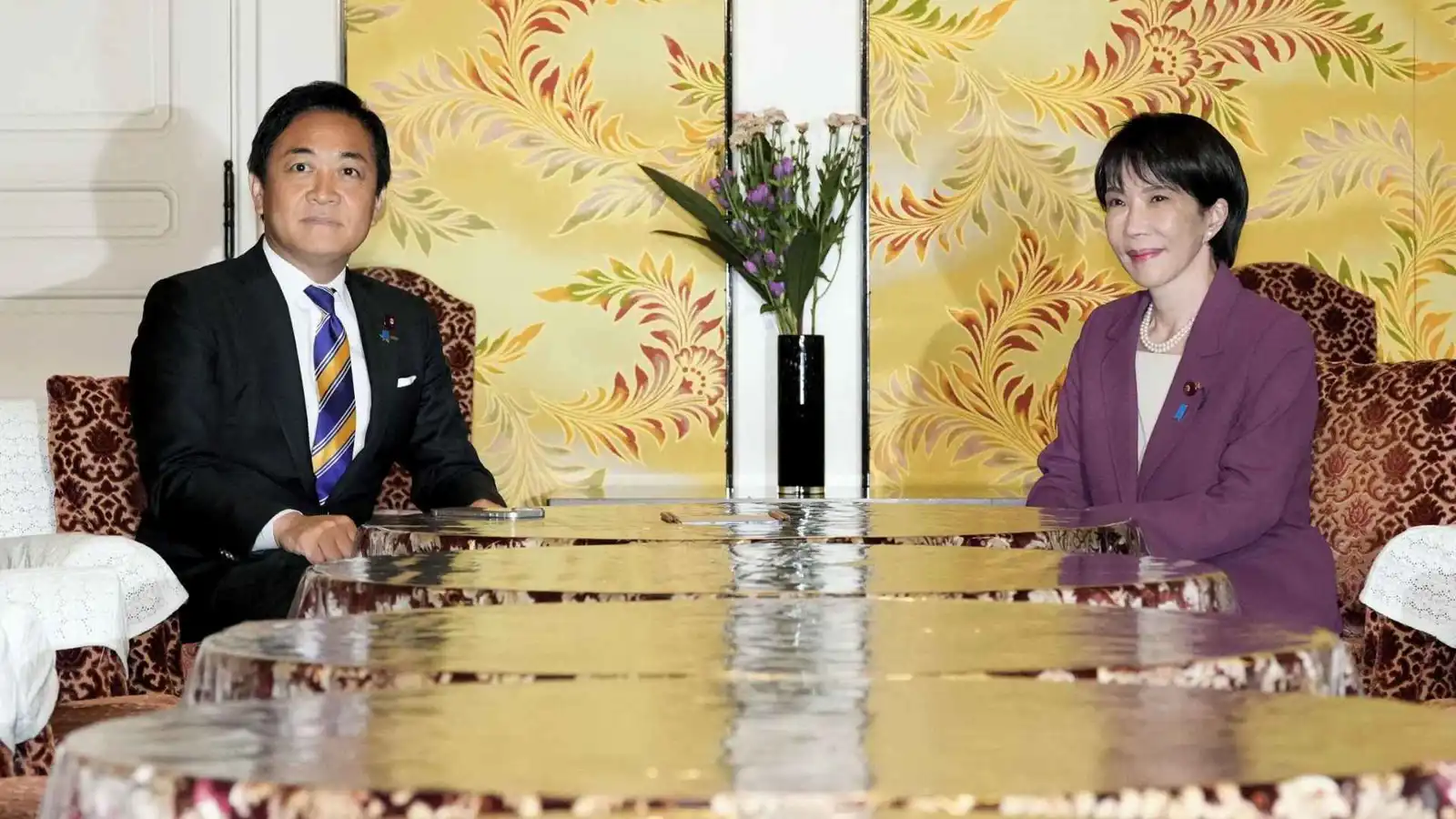 اليابان على حافة فراغ سياسي.. رئيسة وزراء أولى أم تحالفات معقدة؟