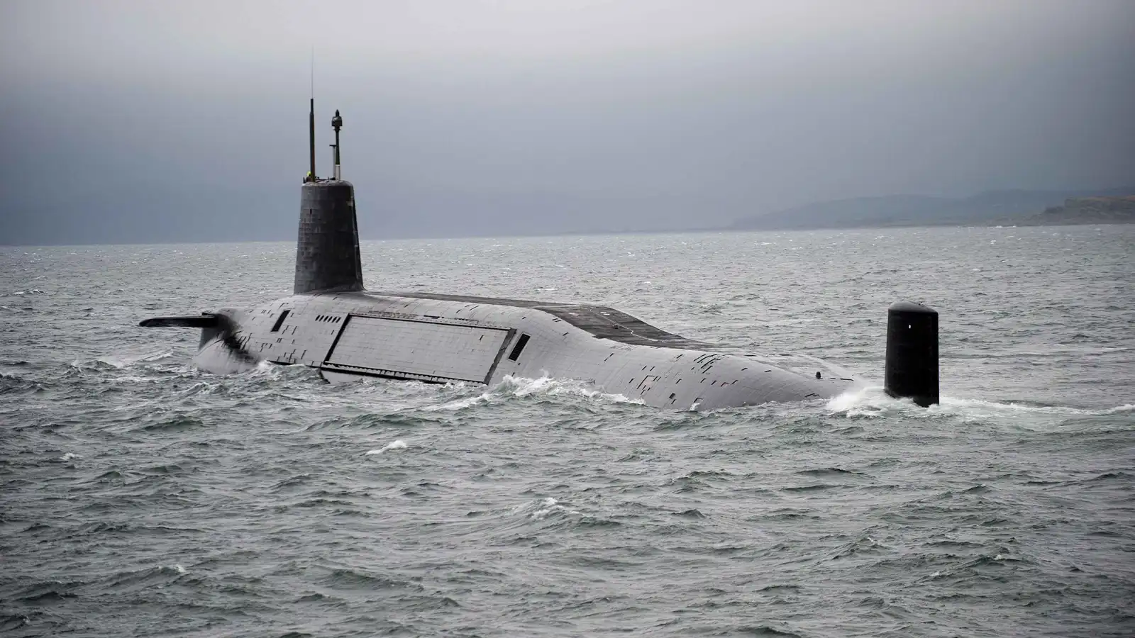 ردع صامت.. بريطانيا تصنع قنبلتها النووية الجديدة بلا تفجير أو اختبار