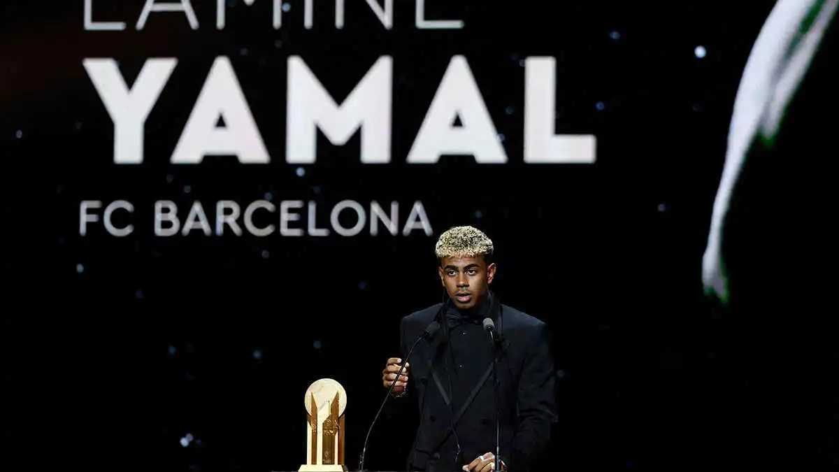 أبرزهم ميسي وزيدان.. نجوم صوتوا للامين يامال في جائزة "كوبا" لأفضل لاعب شاب