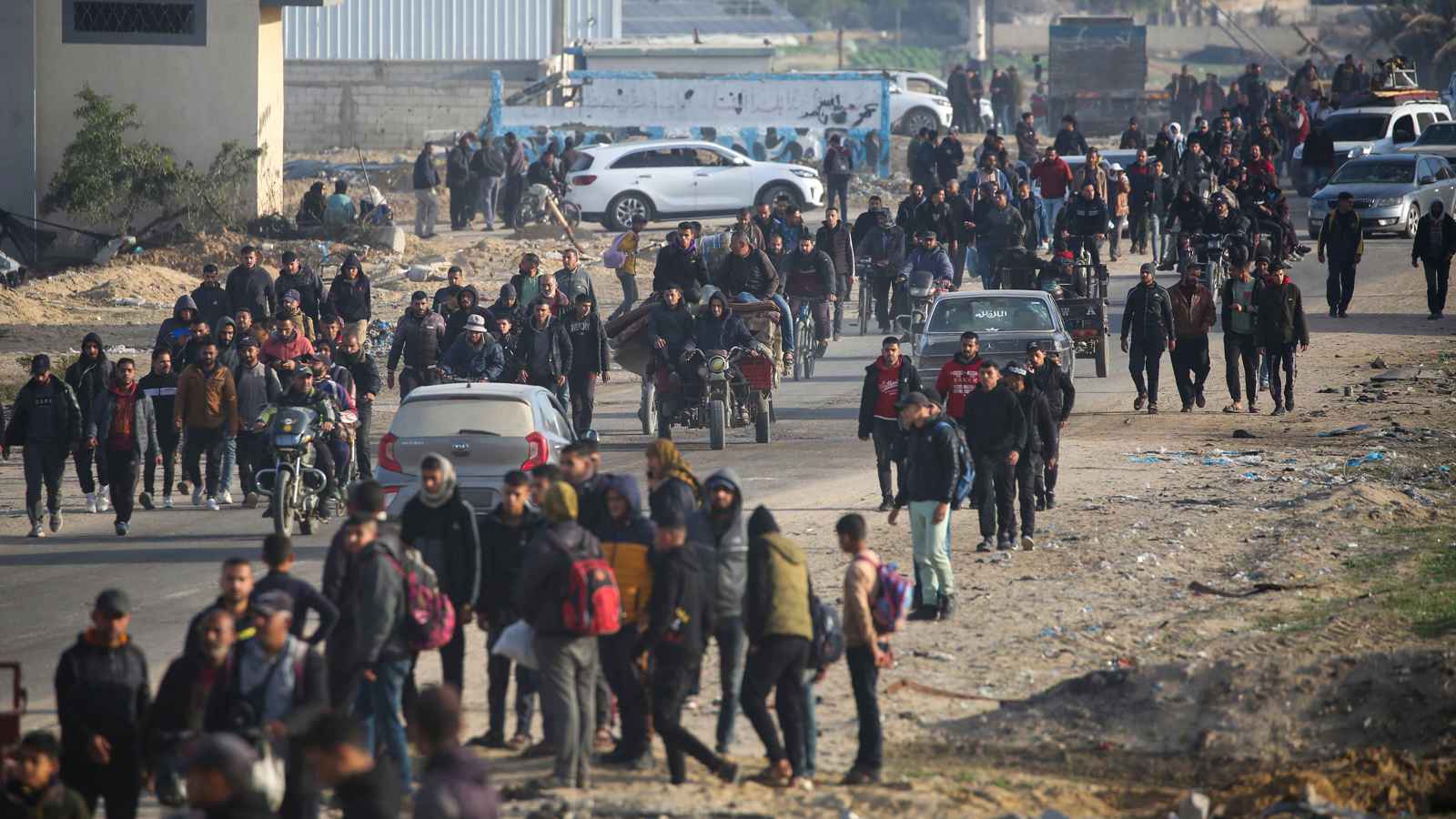 مع دخول الهدنة حيز التنفيذ.. إسرائيل تعلن مواصلة هجماتها في غزة