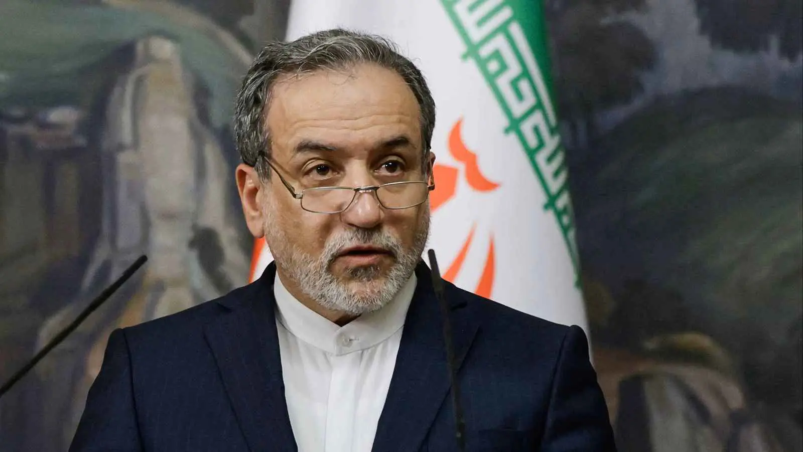 "أكسيوس": إيران ترفض دعوات أوروبية للتواصل المباشر مع واشنطن