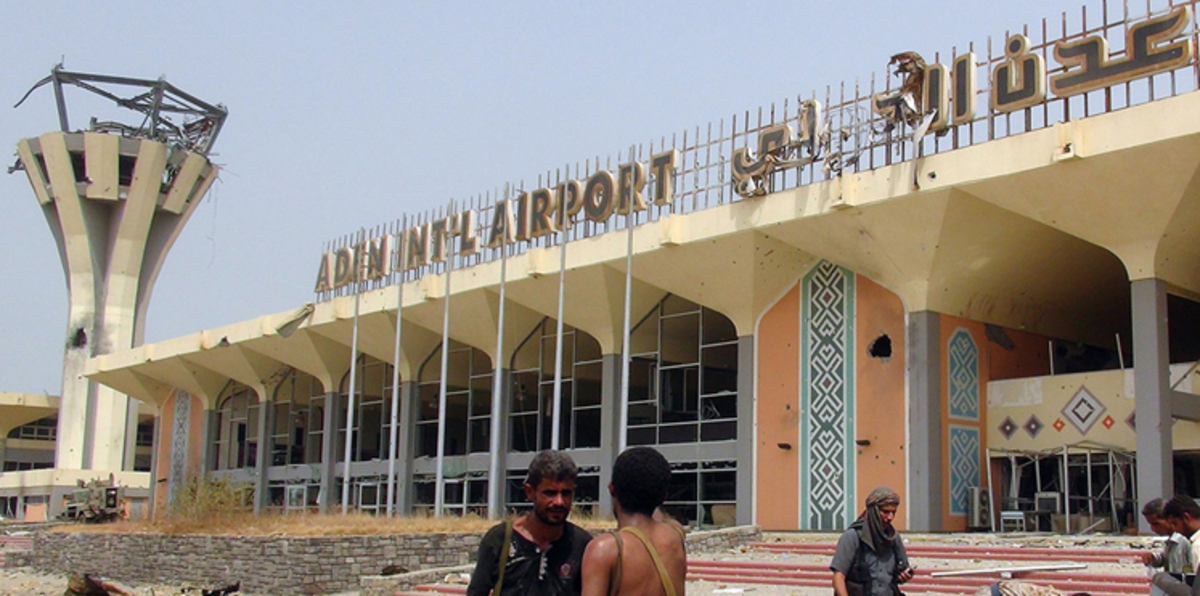 على خلفية أحداث عدن.. خبراء يمنيون: تناغم إعلام الحوثيين و"الإخوان" لتشويه دور الإمارات الفاعل في اليمن