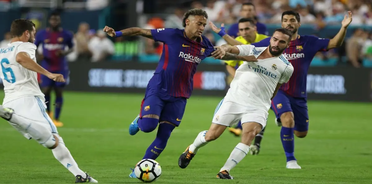 ماذا يفعل نيمار في غرف ملابس ريال مدريد؟ (فيديو)