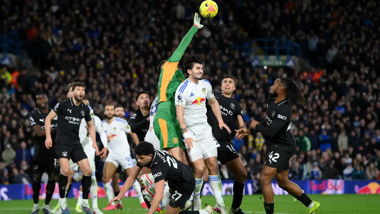 ملخص وهدف ورجل مباراة مانشستر سيتي ضد ليدز في الدوري الإنجليزي