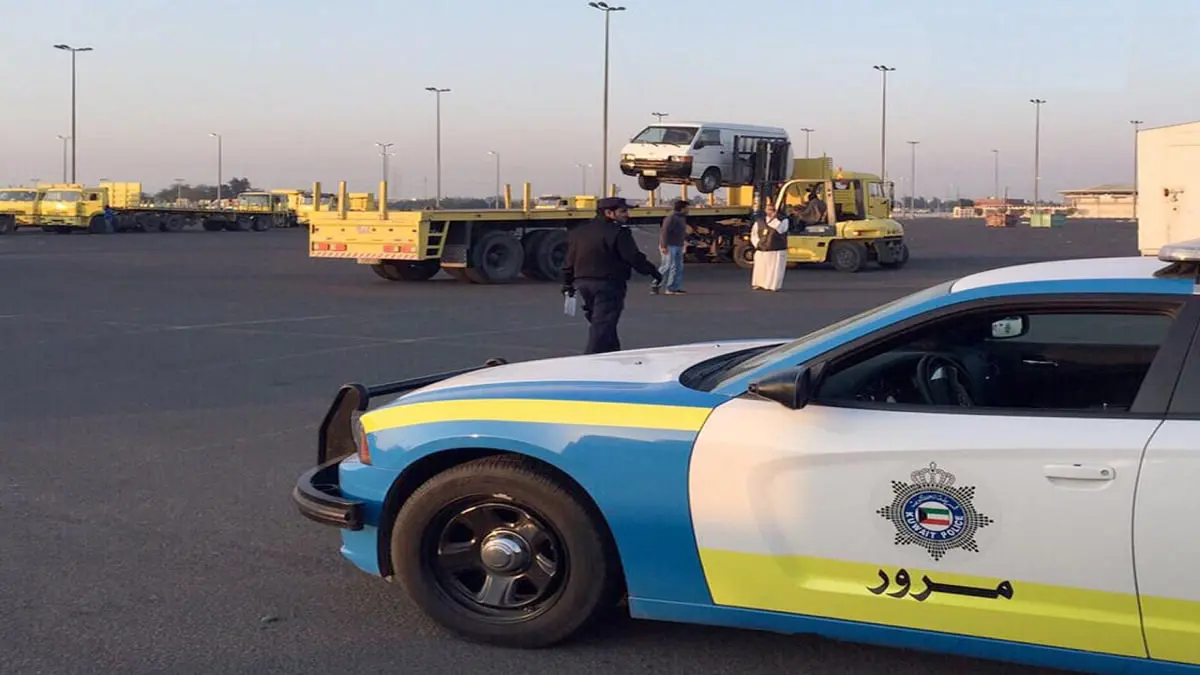 مصرع 3 مصريين بحادث تصادم في الكويت (فيديو)