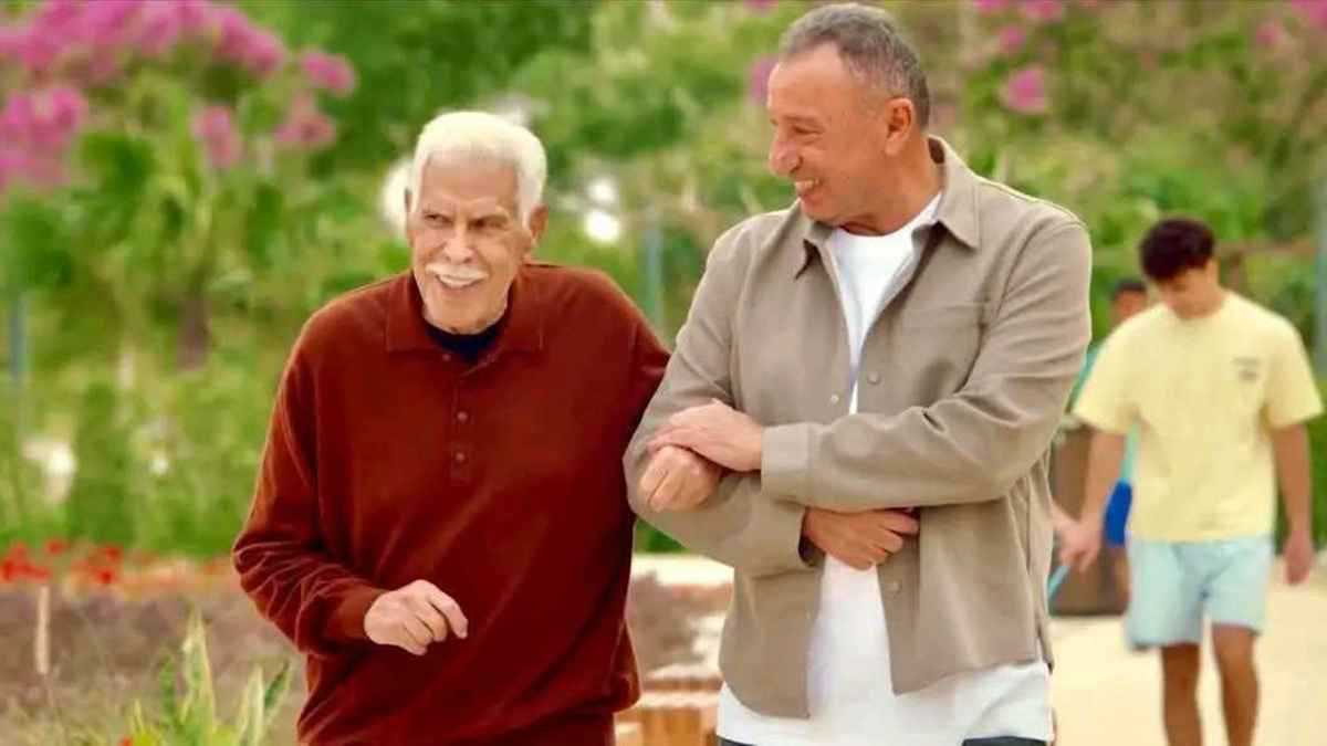 لماذا تأثر المصريون بظهور حسن شحاتة ومحمود الخطيب معاً؟ 