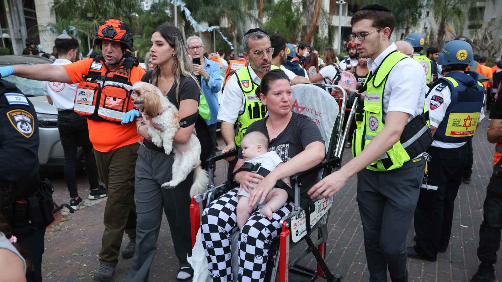 اليونان تجلي رعاياها ومواطنين غربيين من إسرائيل