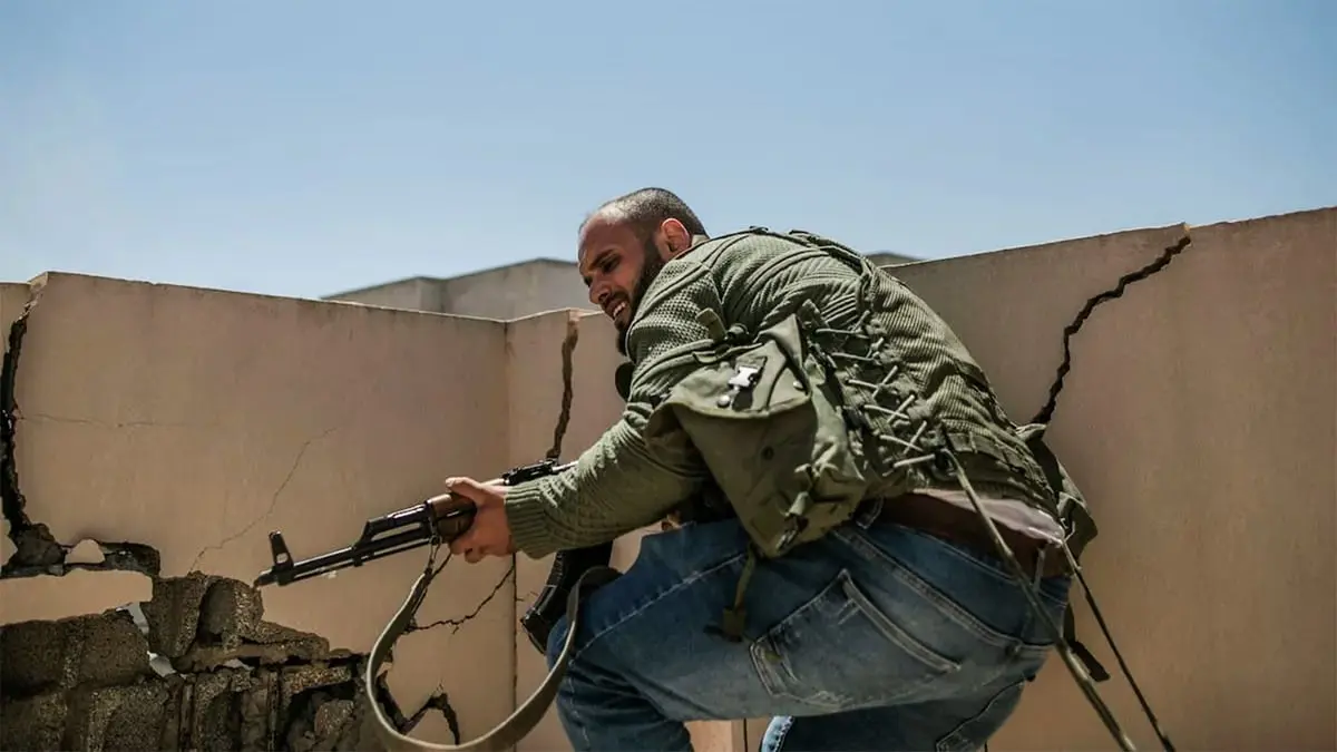 اندلاع اشتباكات عنيفة في العاصمة الليبية طرابلس