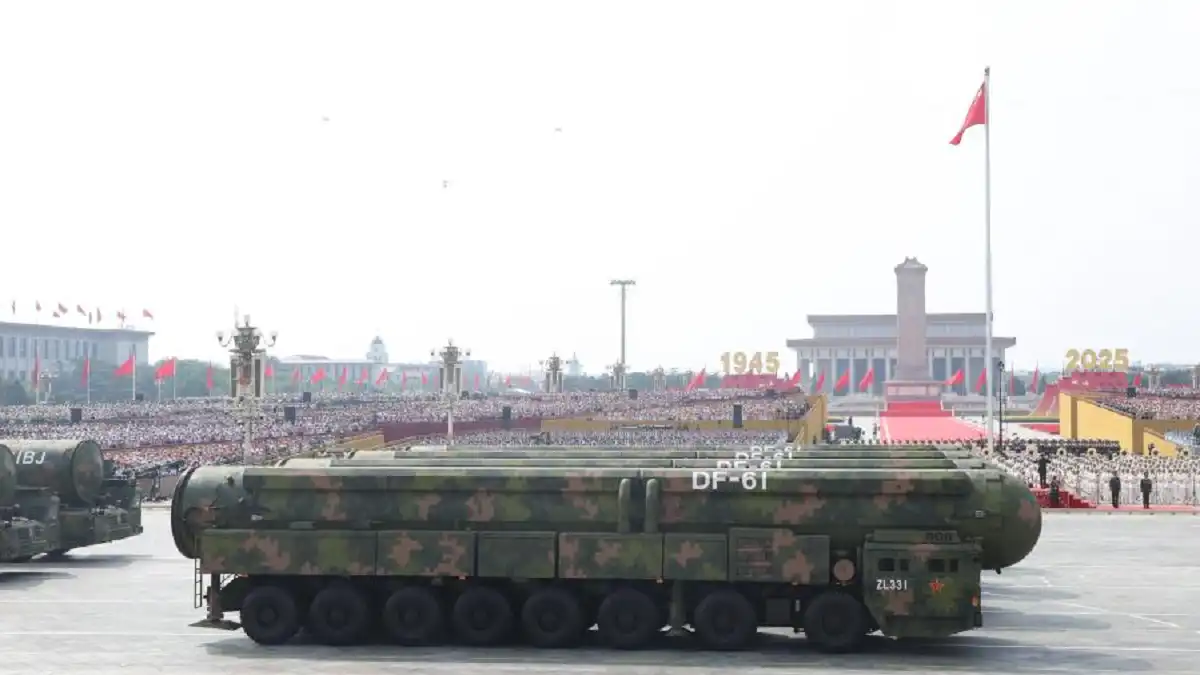 عرض يوم النصر.. الصين تكشف عن "الثالوث النووي" لأول مرة