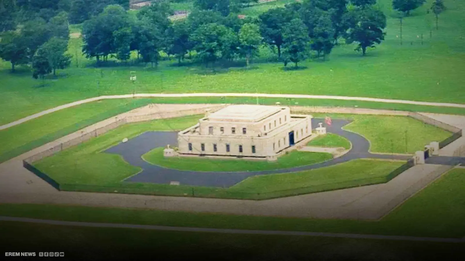 حصن الذهب المنيع