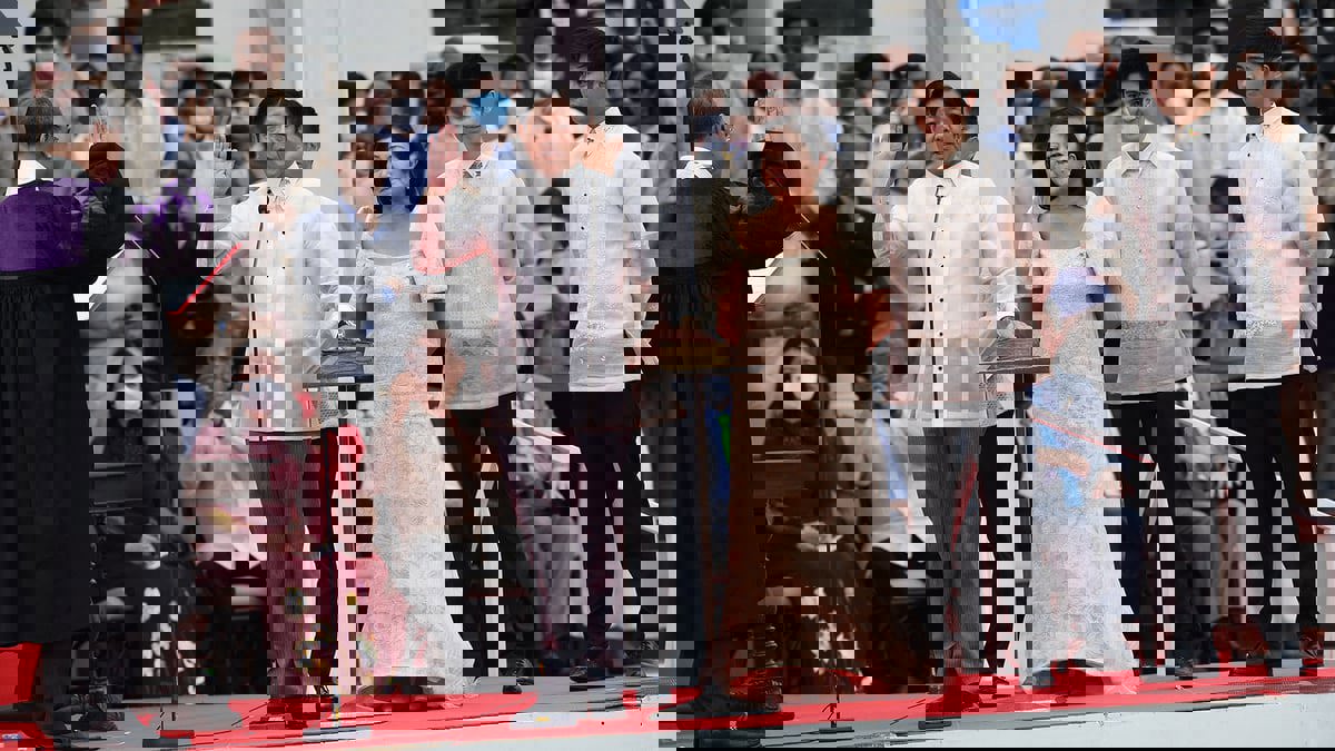 نجل دكتاتور.. الرئيس الفلبيني الجديد يؤكد السير على نهج والده