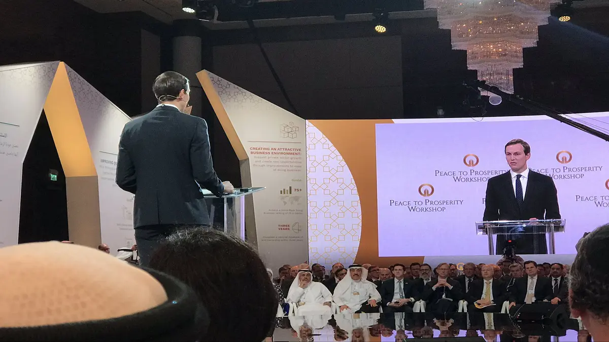 تقرير: الإسرائيليون منشغلون بالوضع الداخلي وإيران أكثر من ورشة البحرين