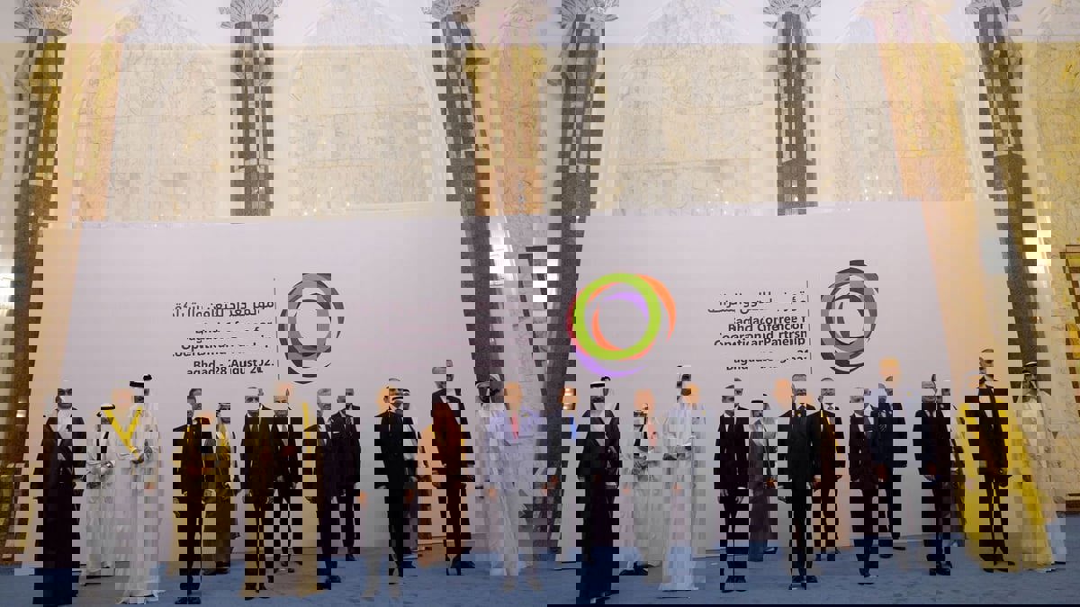 الخارجية الإيرانية ترد على الانتقادات ضد عبداللهيان بعد الخطأ البروتوكولي‎: "هوامش غير مهمة"