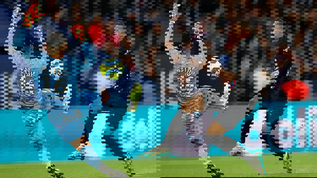 ريال مدريد يتسلح بأزمة كورونا و4 نجوم في التفاوض مع باريس سان جيرمان لضم كيليان مبابي