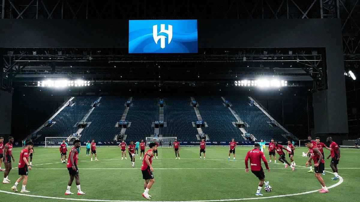 إنزاغي يستبعد نجمي الهلال من مواجهة الرياض في افتتاح "روشن"