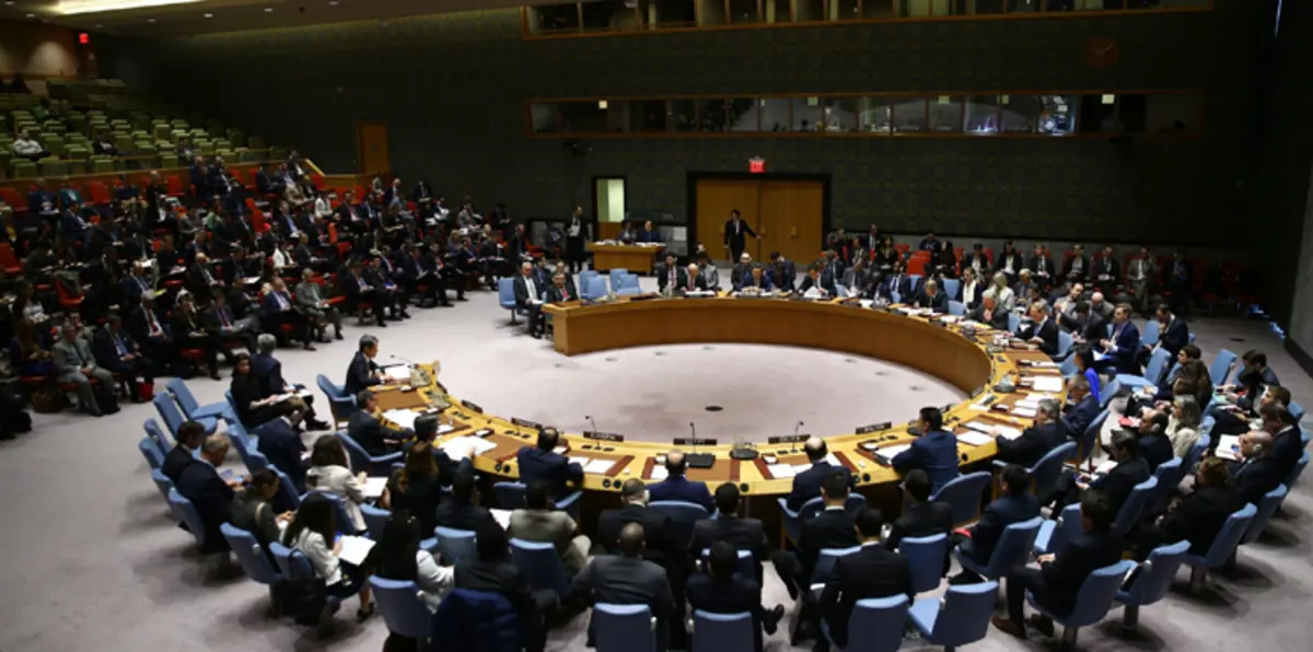 روسيا تتهم واشنطن في مجلس الأمن بانتهاك القانون الدولي