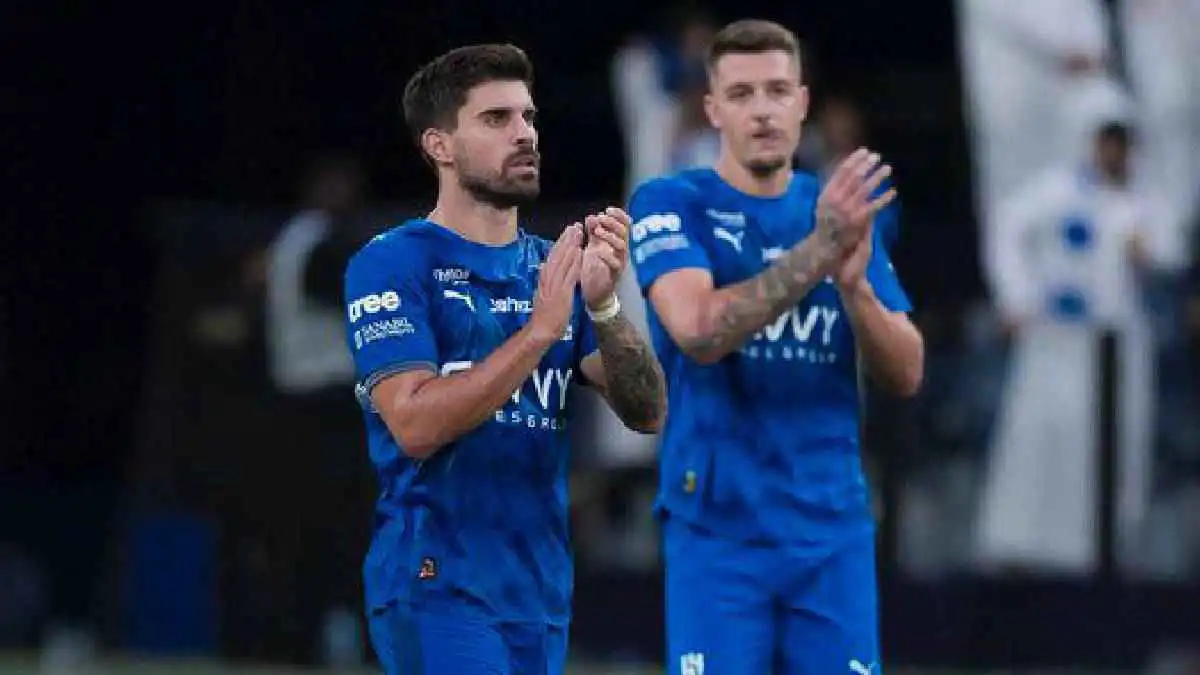 روبن نيفيز يفجر مخاوف الهلال السعودي