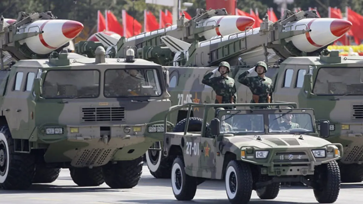 "التايمز": بريطانيا تحقق مع أكاديميين بتهمة مساعدة الصين في صنع أسلحة دمار شامل