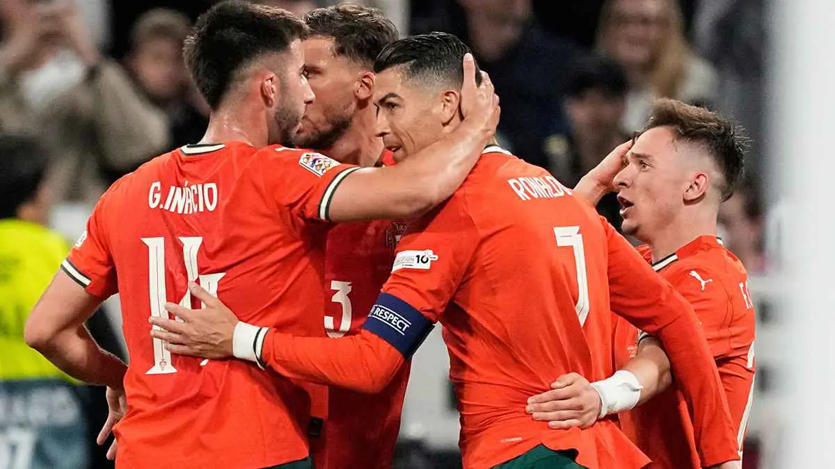 يتمتع بجسد رائع.. ماذا قال ناغلزمان عن تألق كريستيانو رونالدو؟