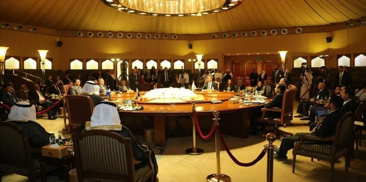 وفد الحكومة اليمنية ينسحب من مشاورات الكويت