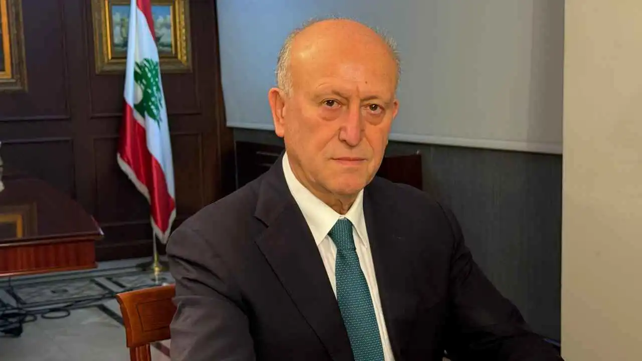 أشرف ريفي لـ"إرم نيوز": إيران عطلت نزع سلاح المخيمات الفلسطينية في لبنان