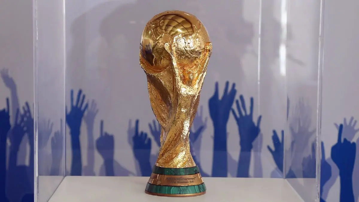 السعودية وإيطاليا تدرسان تقديم ملف مشترك لاستضافة كأس العالم 2030