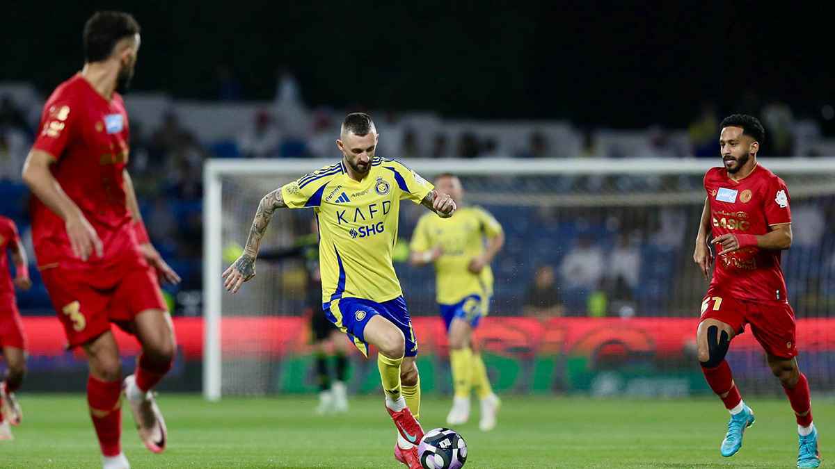 الموعد والقنوات الناقلة لمباراة ضمك والنصر في الدوري السعودي 