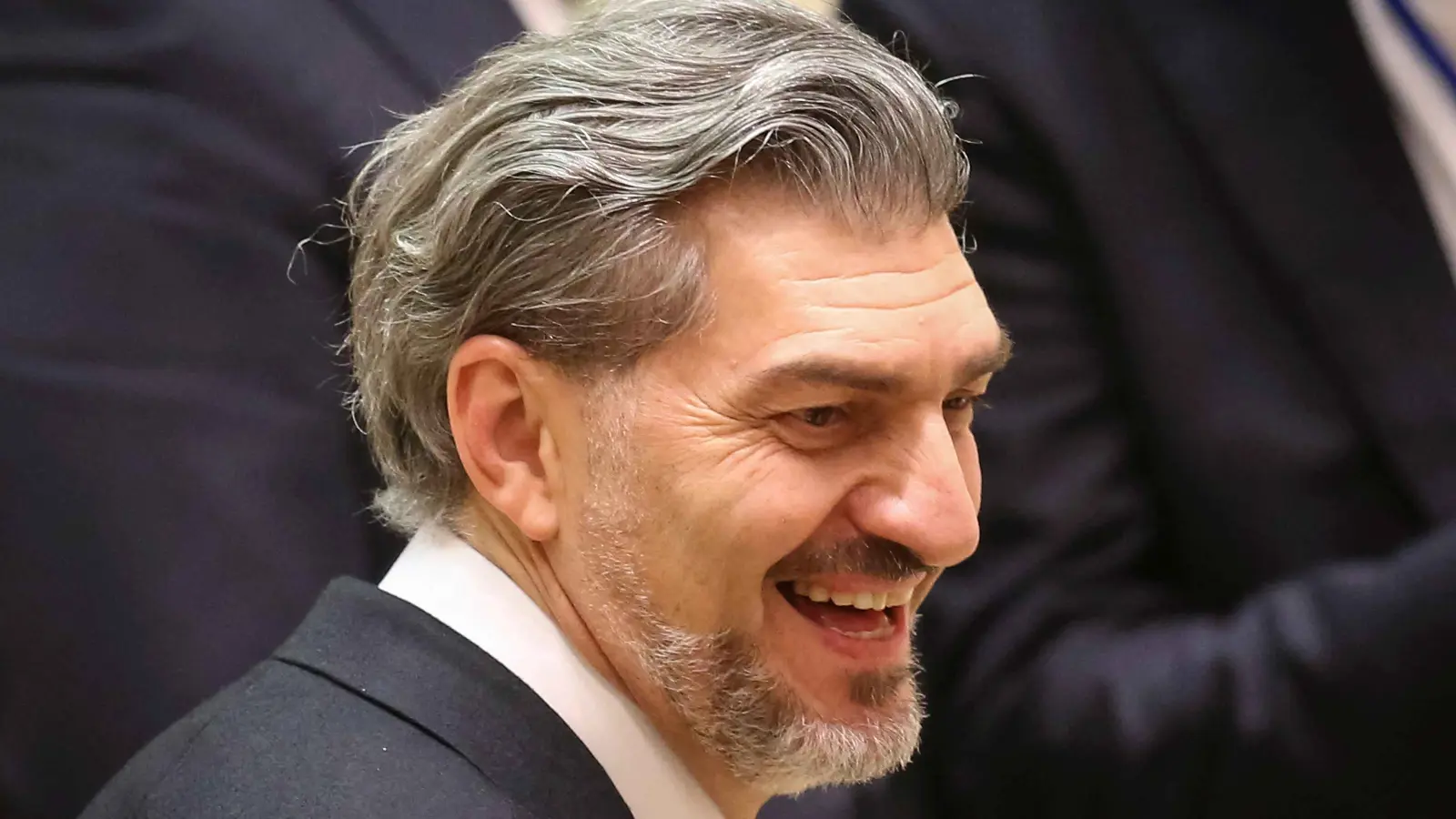 انتخاب ميخائيل كافيلاشفيلي رئيسًا لجورجيا