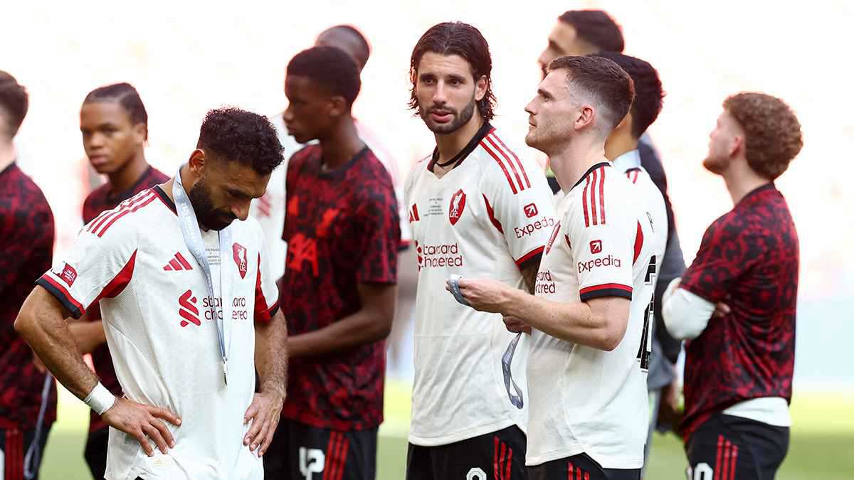 جماهير ليفربول تهاجم محمد صلاح: لم تعد سريعا