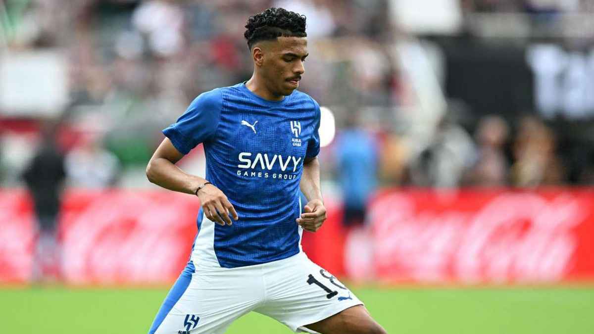 الهلال يتخذ قرارا حاسما تجاه مصعب الجوير