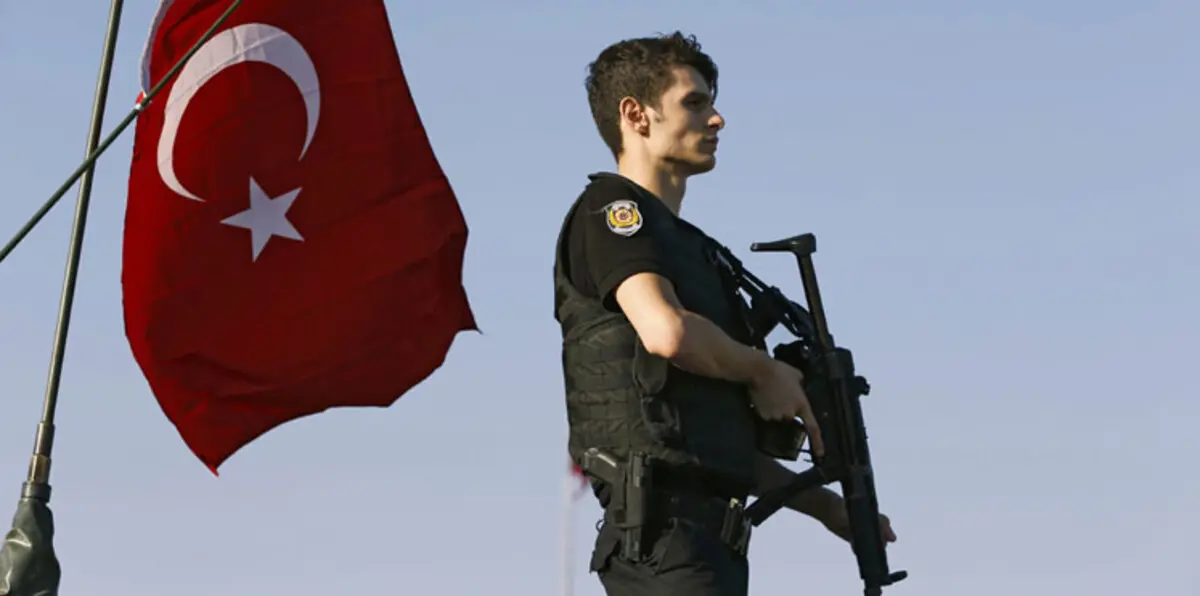 تركيا بعد محاولة الانقلاب.. نحو "هيمنة أردوغانية" وتحقيق المشروع الخاص