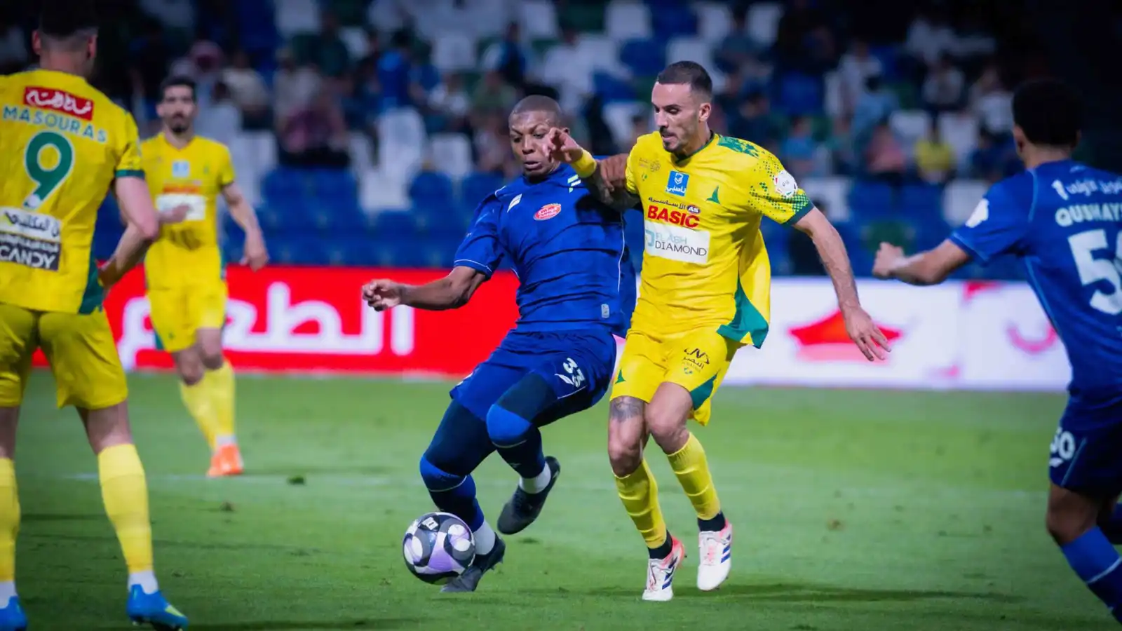 غوس بويت يبدأ مشواره في تدريب الخليج بالخسارة ضد الفتح بالدوري السعودي (فيديو)