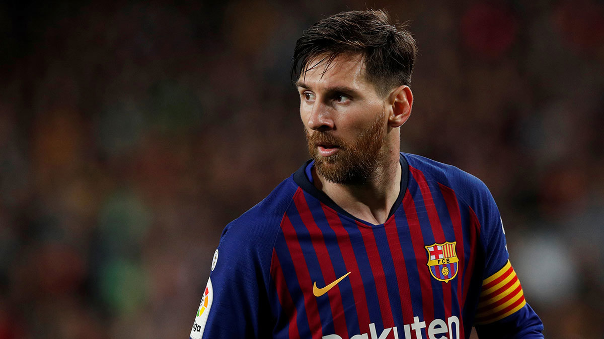 حل خامسًا.. ردود فعل واسعة بعد إعلان ترتيب ميسي في سباق الكرة الذهبية