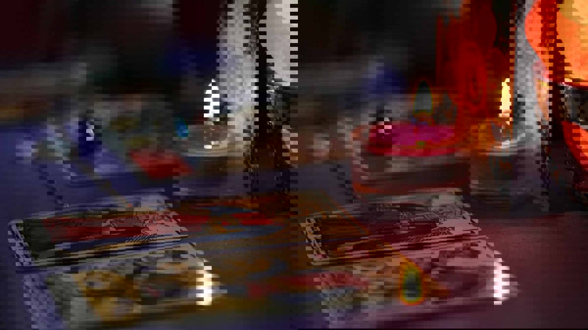 "الغريق يتعلق بقشة".. "الشعوذة" تزدهر في شمال سوريا