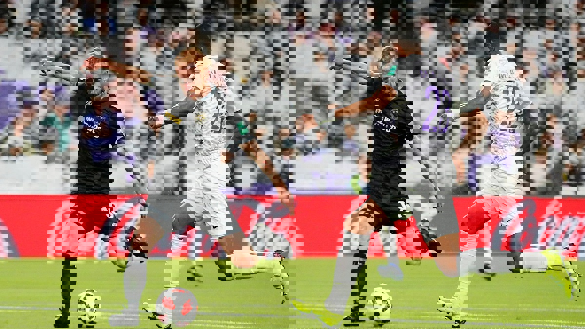 أهداف مباراة العين وويلنغتون.. (3/3) ريمونتادا تاريخية للزعيم الإماراتي (فيديو)