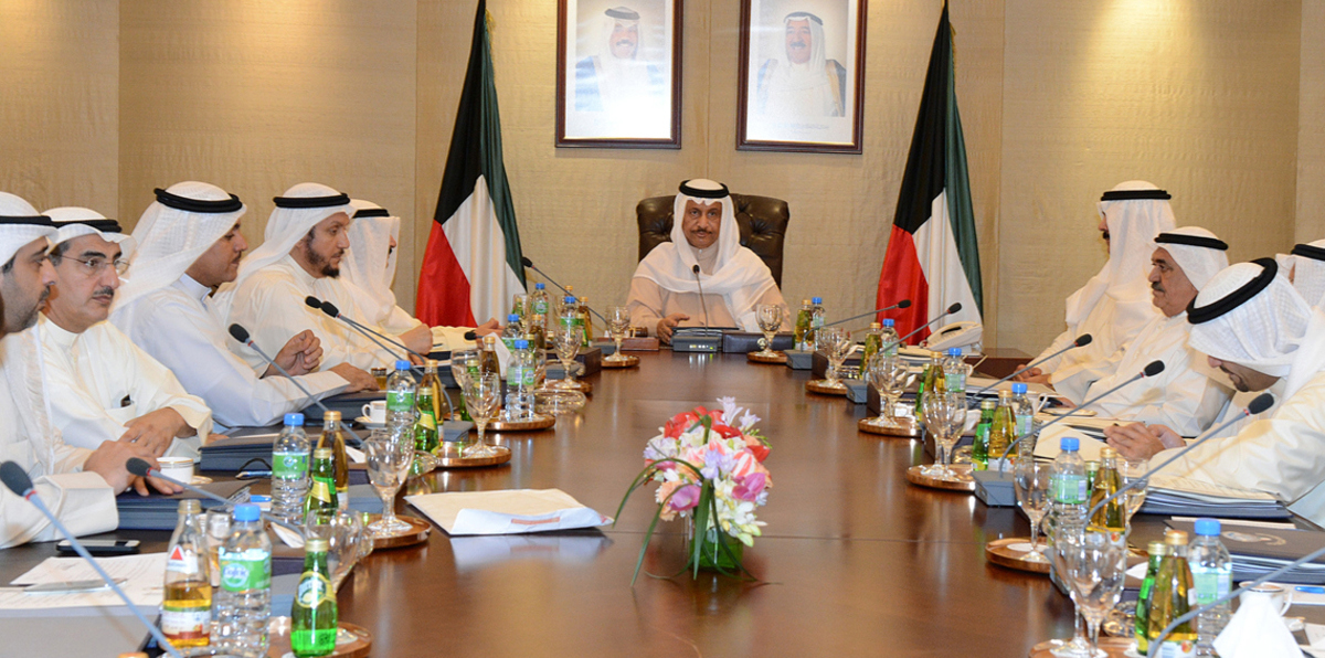 الحكومة الكويتية تستقيل منعاً لاستجواب نيابي لأحد أعضائها