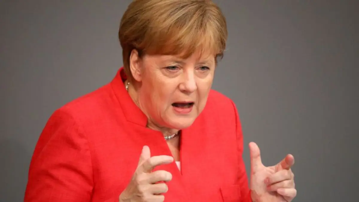 محكمة ألمانية ترفض دعوى حزب يميني متطرف ضد سياسة ميركل بشأن الهجرة