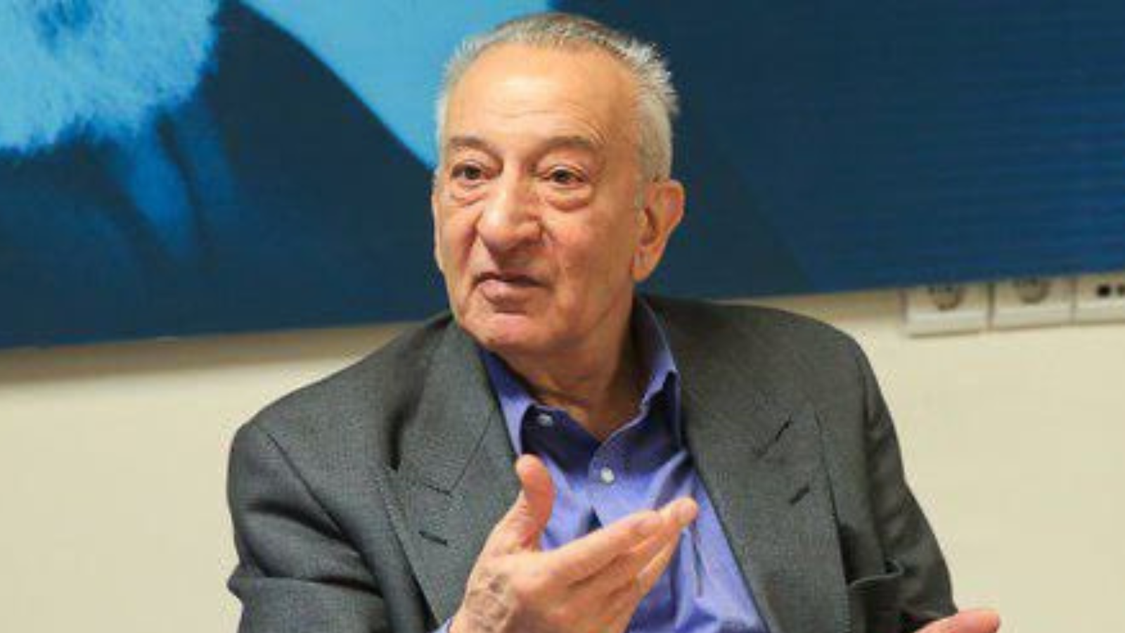 وفاة مؤسس البرنامج النووي الإيراني أكبر اعتماد.. من هو؟