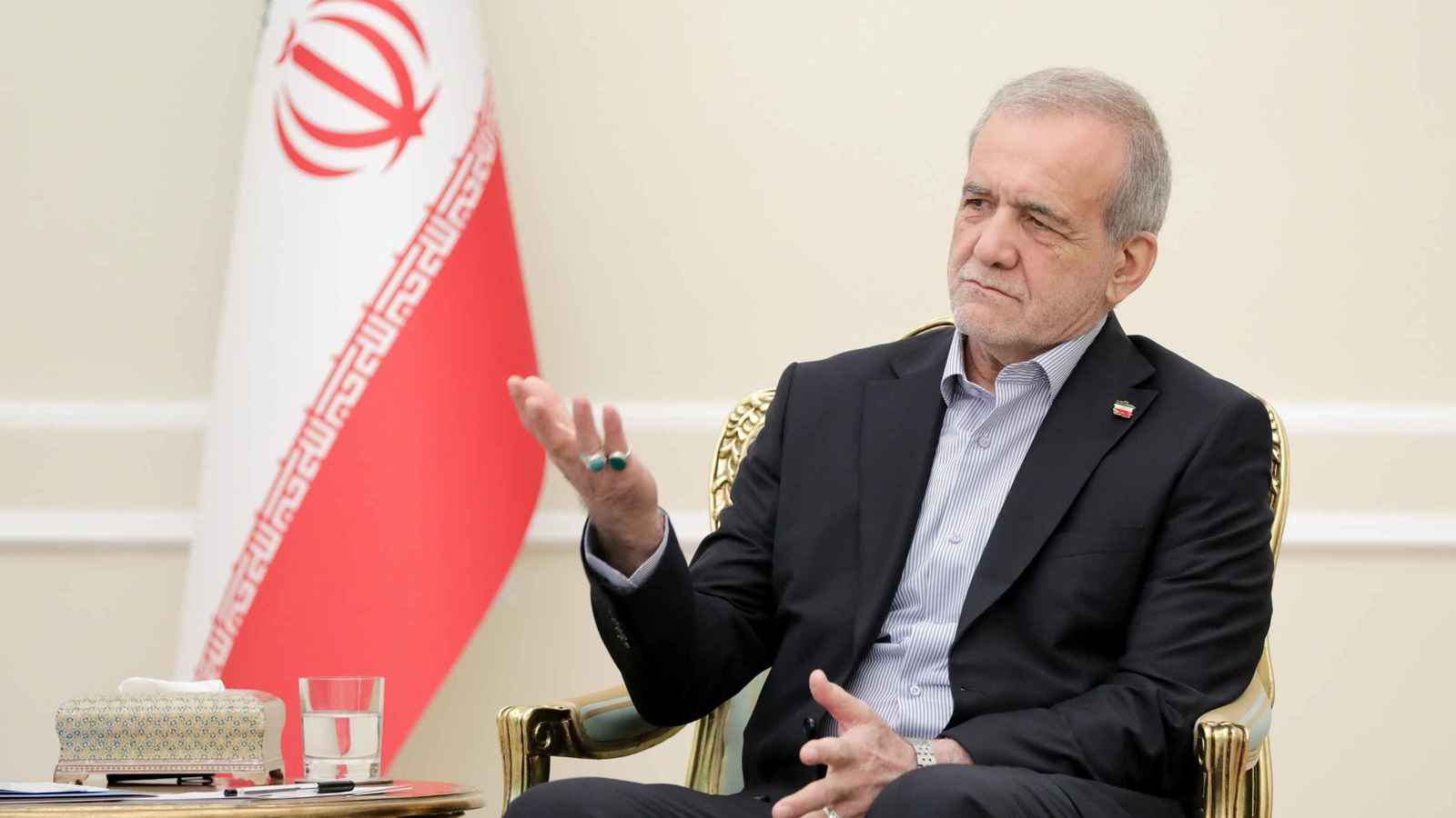 بزشكيان عن المفاوضات النووية: لن نقبل البلطجة والبهلوانيات السياسية