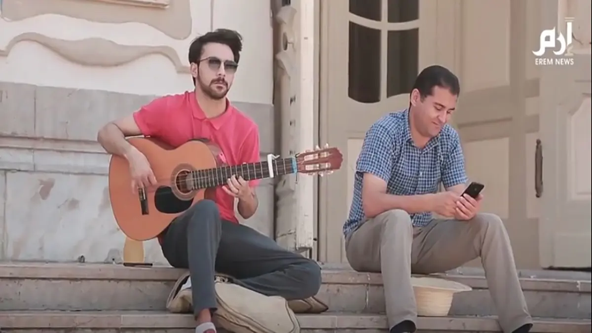 بعد تفجيري العاصمة.. شباب تونسيون يحاربون "الإرهاب" بالفن (فيديو)