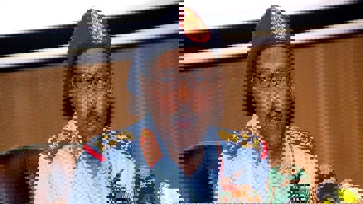 محكمة سودانية تسترد ممتلكات عبدالرحيم حسين وزير دفاع البشير