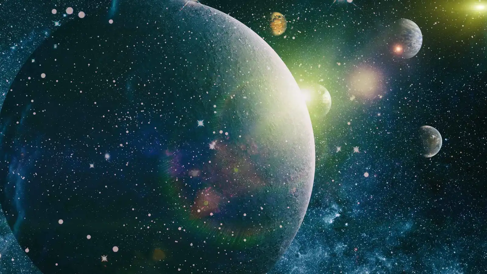 بعيد عن الأرض 35 سنة ضوئية.. علماء الفلك يكتشفون كوكبا "سائلا"