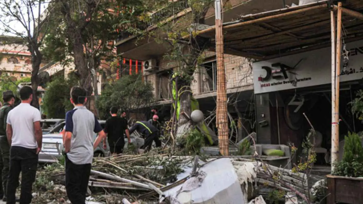 15 قتيلاً بغارة إسرائيلية على "المزة" في دمشق (صور وفيديو)